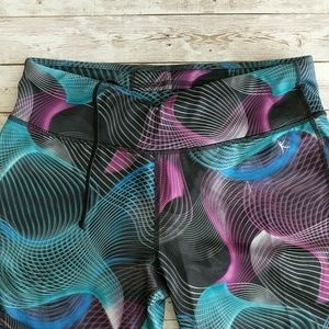 Fila Pants - 🌺Set of 2🌺 Workout Capri pants size medium Fila Pants - 🌺Set of 2🌺 Workout Capri pants size medium